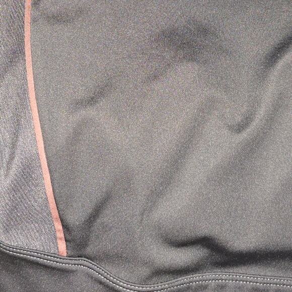 2 Under Armour Gray Sports Bra Both Size Small - Picture 2 of 5